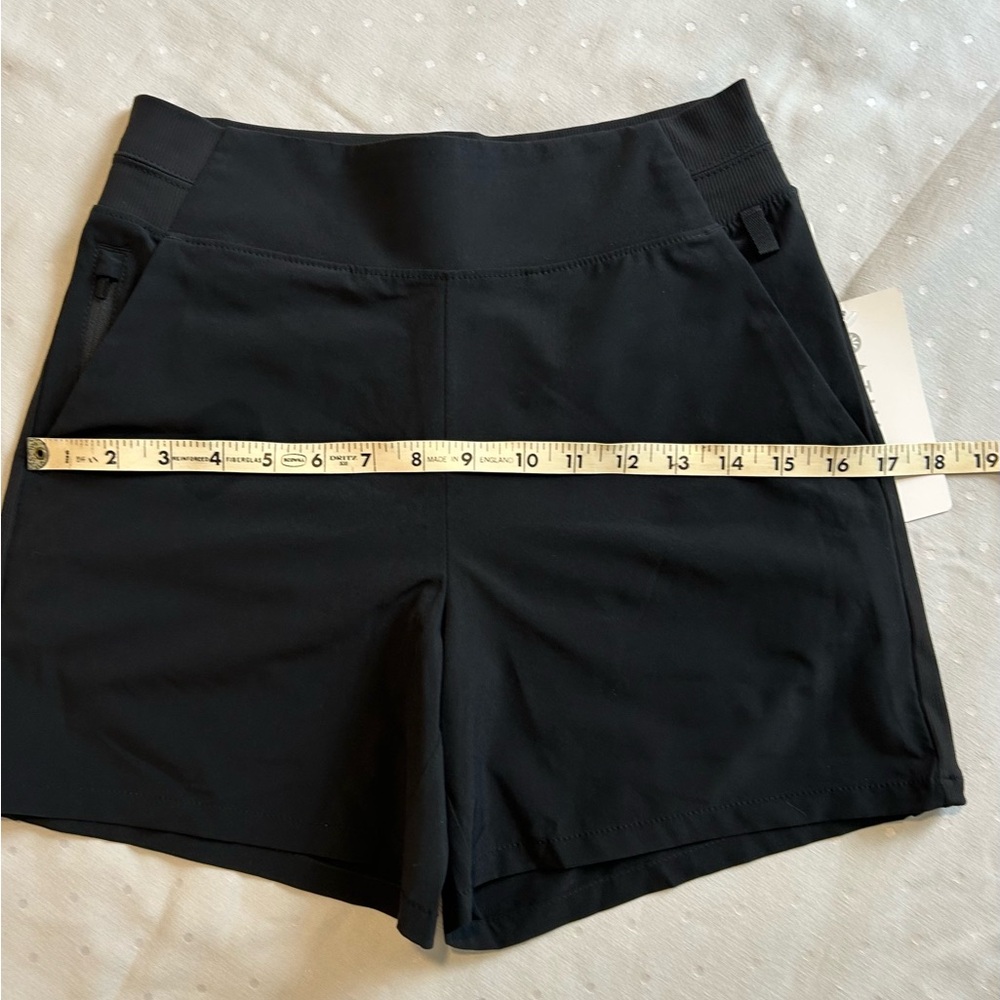 NWT Athleta Brooklyn Shorts | Size 2 Tall | Black - Picture 12 of 15